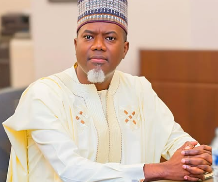 Traffic gridlock: Instead of attacking Lagos State over the road closures, consider returning to your state of origin – Reno Omokri tells angry Lagosians