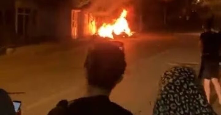 Anti-Syrian Riot Breaks Out In Turkish City (Photos)