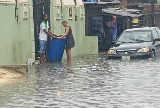 Lagos Government To Punish Persons Caught Disposing Trash Into Flood Water (Photo)