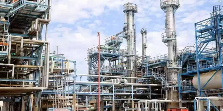 PH Refinery Receives 1 Million Barrells Of Crude, Gets License For Take-Off