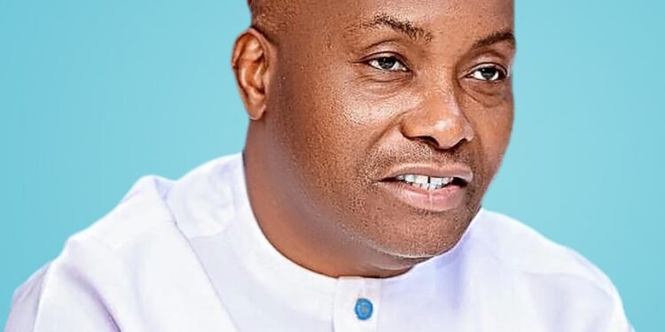 Ifeanyi Ubah And Campaign Council Fulfil ₦‎71,000,000 APC Anambra Donation