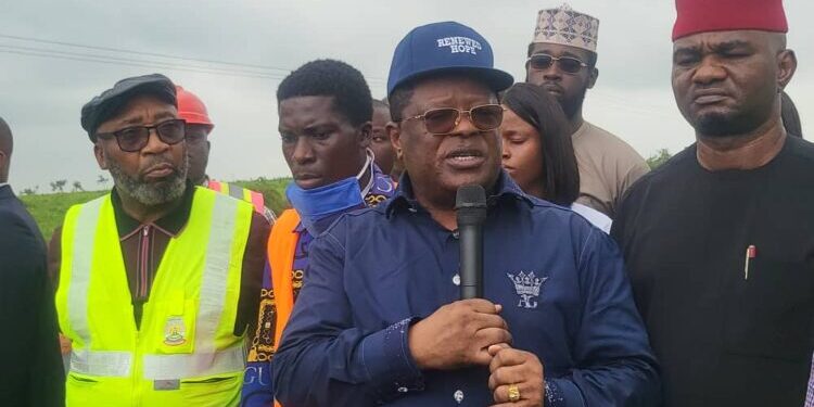 FG Resumes Work On Abuja-Kaduna-Kano Road Project
