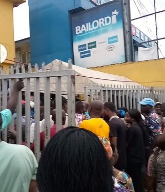 Protests Erupt At MTN Offices Across Nigeria Over Mass SIM Card Disconnection