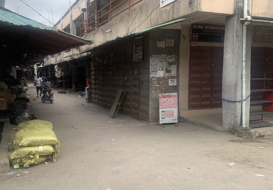 Protest: Lagos Tradefair Complex Traders Lock Shops (Video)