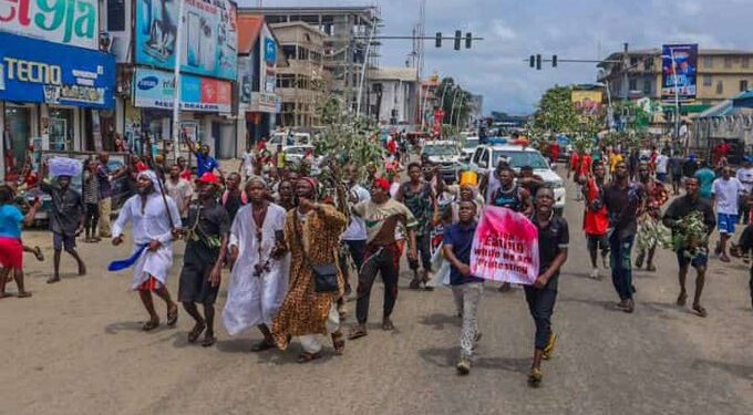 Nigerians Continue March In Oyo, Rivers States In Day 7 Of Protest