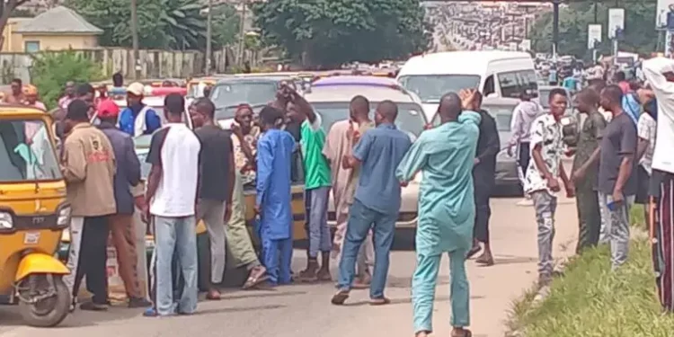Petrol Price Hike: Residents Stranded As Transporters Protest In Ilorin