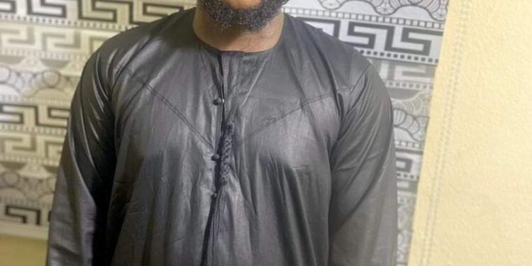 Man Caught Circulating Nude Video Of A Lady In Bayelsa (Photos)