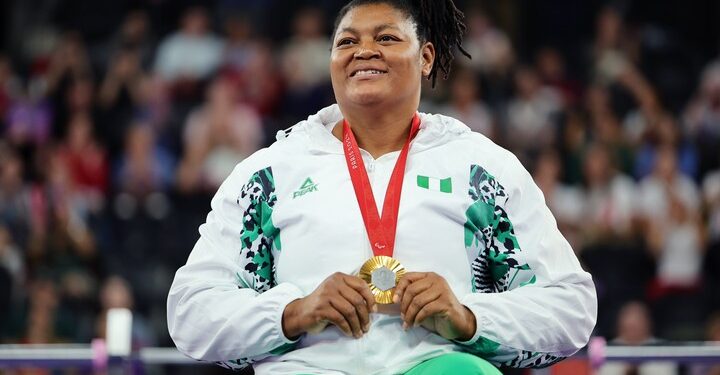 Folashade Oluwafemiayo wins gold for Nigeria and sets new world record