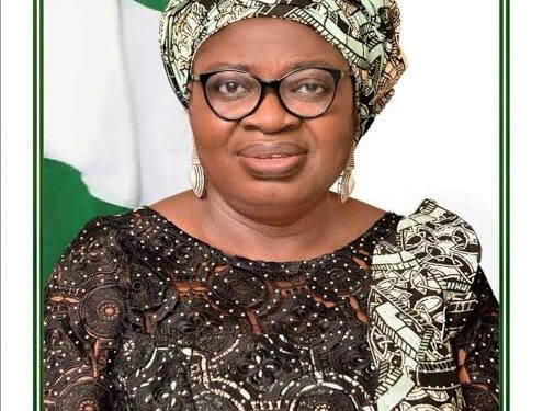 New Minimum Wage: Nigerian Govt Begins Payment To Civil Servants
