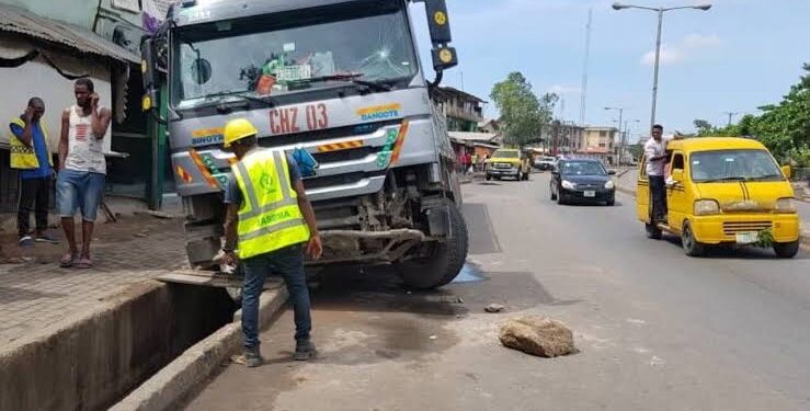 Dangote Truck Kills Three Lagosians