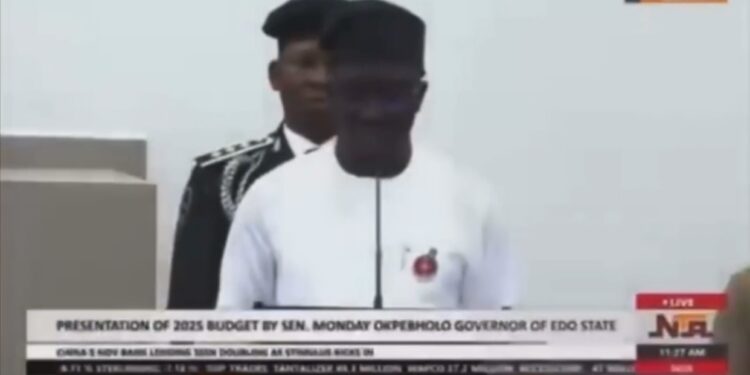 Embarrassing Moment As Edo Governor Struggles To Read Out 2025 Budget