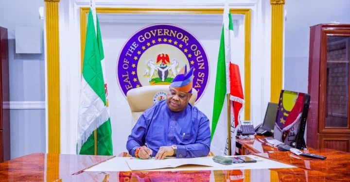 Adeleke Pardons Osun Resident Sentenced To Death For Stealing Chicken