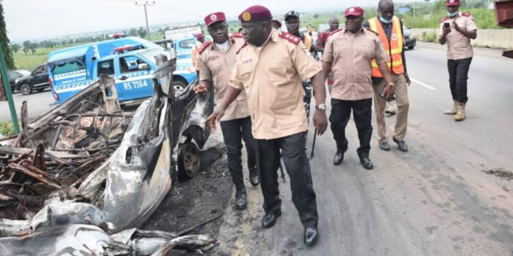 Auto-Crash Claims 13 Lives, Injures One In Ondo