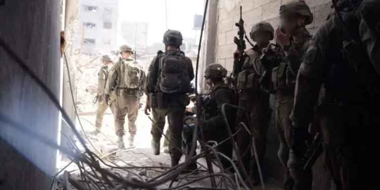 IDF Completes Raid On Northern Gaza Hospital, Arrests 240 Terror Suspects