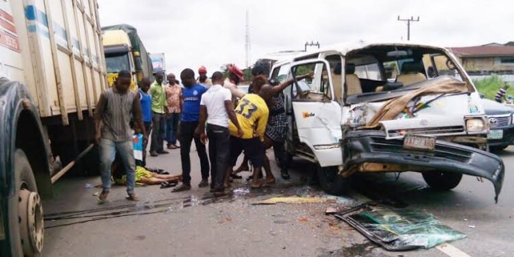 Road Crash Kills 19 Wedding Guests In Plateau