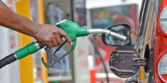 Dangote Refinery Raises Petrol Price To ₦955/Litre