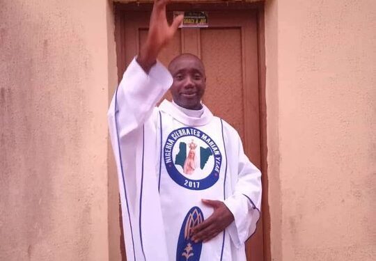 Gunmen Kidnap Catholic Priest & A Seminarian In Edo