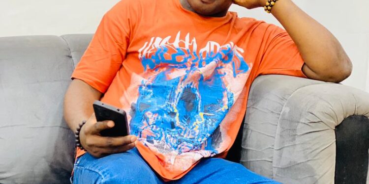 How I Nearly Died In Benin City During My NYSC – Journalist (Pix)