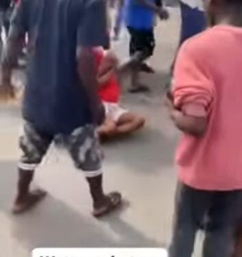 Police Officer Runs Mad, Shoots & Kills 4 People In Calabar