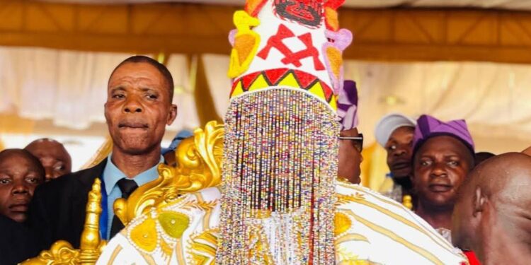 Oba Abimbola Owoade crowned the 46th Alaafin of Oyo (photos)