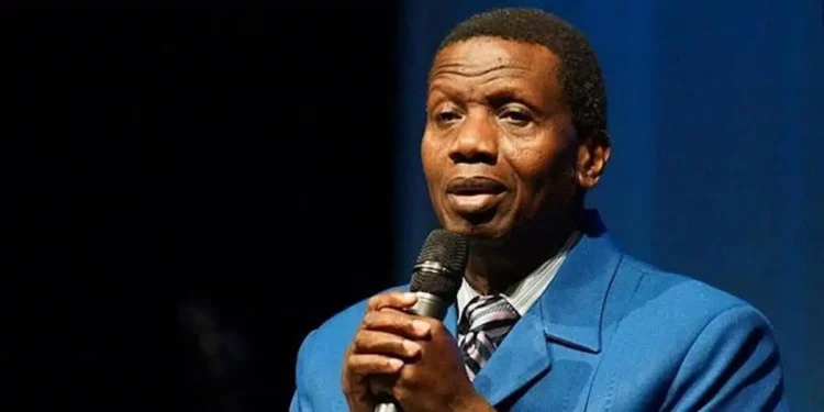 Pastor Adeboye recounts how a miracle handkerchief from his church raised a woman who had died for 11 days (video)