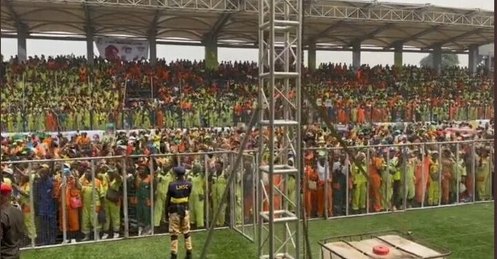 360° Camera Angle Of LAWMA Workers Rally For Sanwo-olu And Tinubu