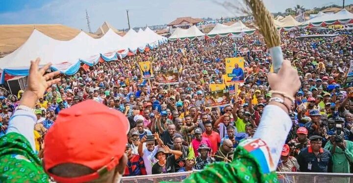 Governor Akeredolu Campaigns For Tinubu, APC Candidates In Ondo South