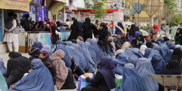 Afghanistan Indefinitely Bans Female Students From Sitting For University Entrance Exam