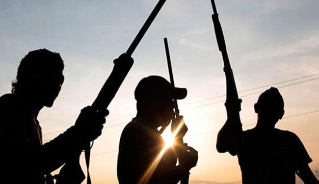 Gunmen Kidnap Nigerian Navy Officer, Others In Anambra State