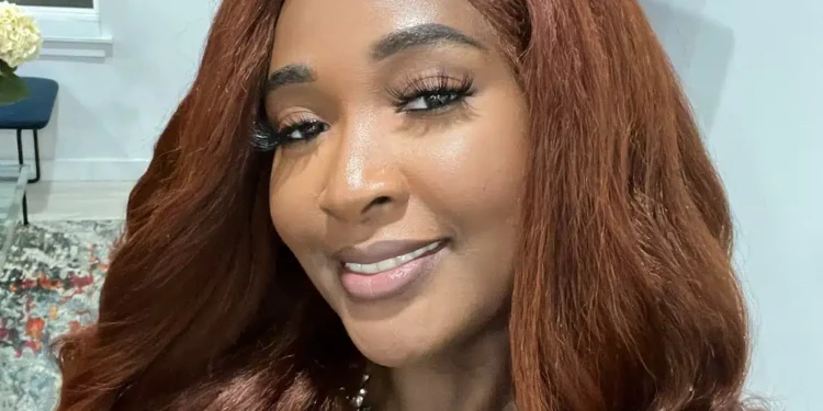 Lady Rants Over Boyfriend Who’s Ashamed To Tell His Family That She’s An Artist