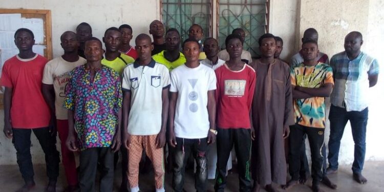 Police Arrest Suspects For Burning Police Station During Protest Over Killing Of Catholic Priest In Niger State