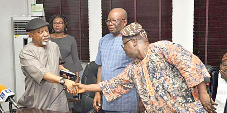 ASUU Protests As FG Pays ‘Incomplete’ Check-off Dues