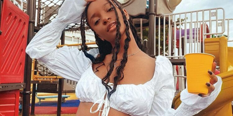 I’ll Never Forgive Y’all – Singer Ayra Starr Threatens Nigerians Over An Incident With Passport Officers