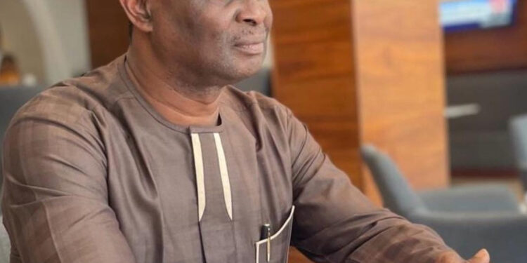 Different Mouths Have Kissed Your Mouth In The Name of Being Professional — Mike Bamiloye Blasts Actors and Actresses Who Engage In Intimate Scenes.