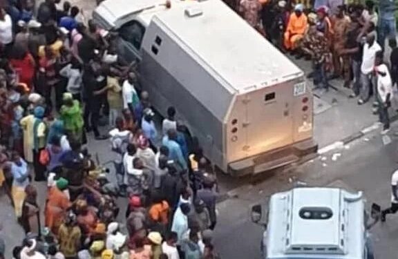 Bullion Vans Spotted at Tinubu’s House in 2019 Missed Their Way – Lagos APC Organising Secretary