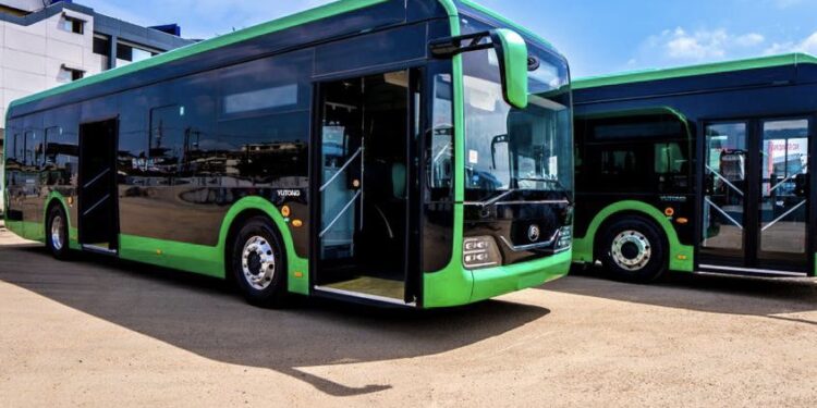 Sanwo-Olu Unveils Electric Buses In Lagos (Photos)