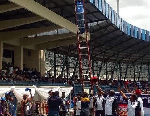 May Day: Electricity Worker Falls Down Ladder During March-past In Ibadan