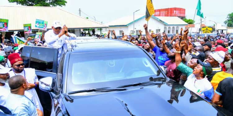 Kogi APC Guber Candidate Ododo Visits Attah Igala For Blessings