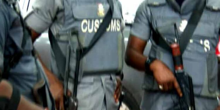 Drama As Smugglers Attack Customs Officers With Charms In Ogun