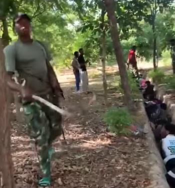 Soldiers Torture, Flog Civilians At 2-Season Hotel, Kaduna (Video)