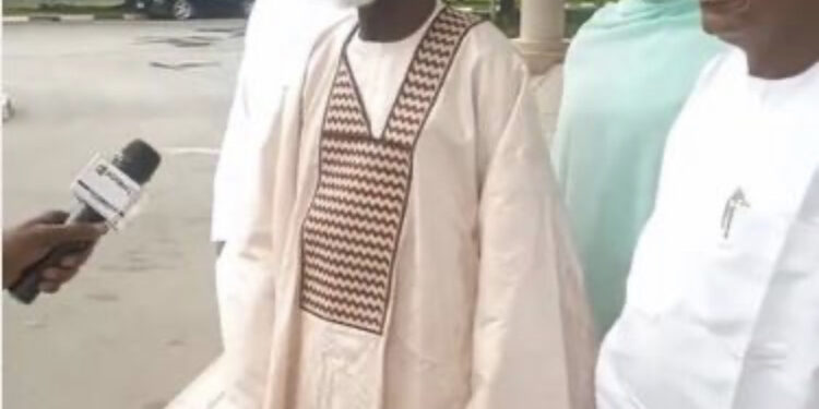 Lamidi Apapa Accuses Peter Obi, Abure Of Sponsoring Thugs Against Him In Court