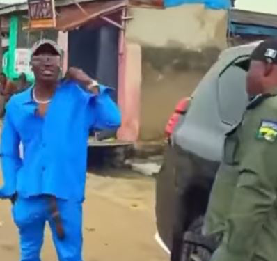 Police To Probe Officer For Opening Car Door For Singer, Spyro In Viral Video
