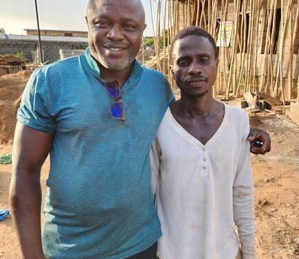 Man Shares Photos Of An Unemployed Nigerian Graduate Doing Menial Job On A Construction Site
