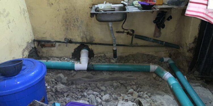 Tenant In Shock As Lagos Landlord Passed Toilet Pipe Through His Apartment (Video)