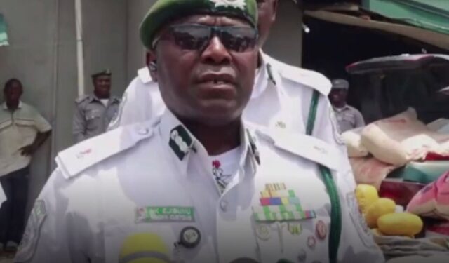 Nigeria Customs Sets To Ban Okrika Clothes, Gives Reasons