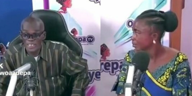 Angry Husband Calls Out Wife During a Live Show For Not Moaning During S3x (Video)