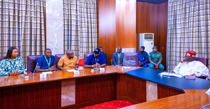 Student Loan: Nigeria Students On Thank You Visit To President Bola Tinubu