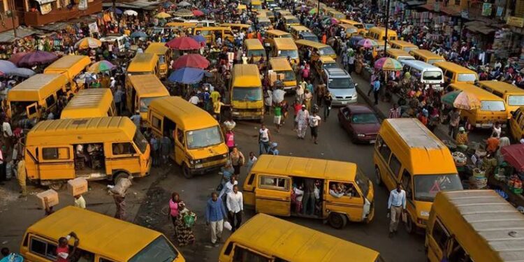 Lagos Commercial Bus Drivers Back Subsidy Removal