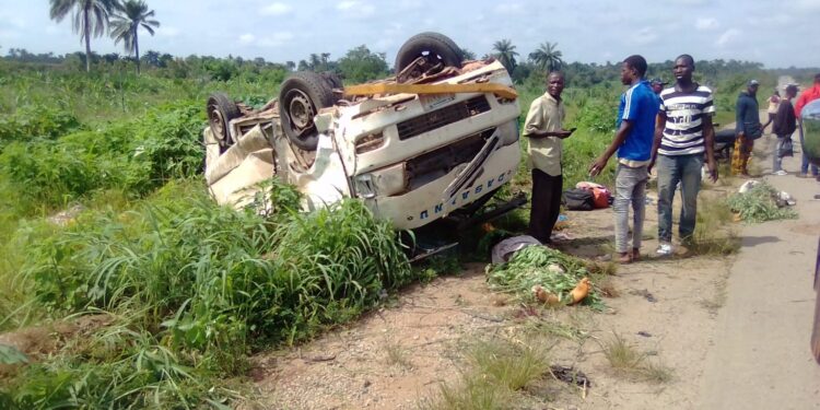 Four Die, Many Injured As 18-Passenger Bus Sommersaults In Oyo
