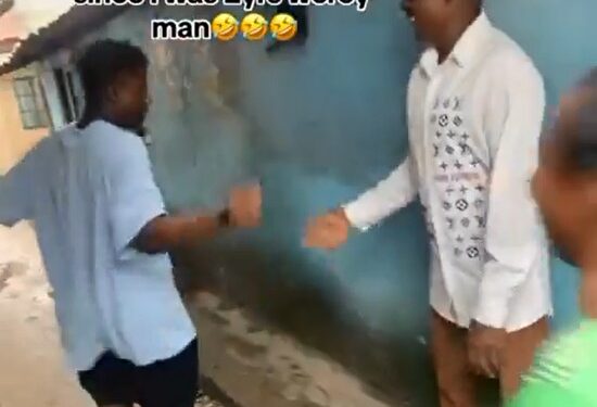 Man Rejects Father After Abandoning Him Since He Was 2 Years Old (Video)